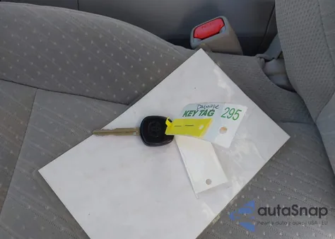 2018 Toyota Sienna Le 8 Passenger z USA, uszkodzony, nr VIN 5TDKZ3DC0JS948014